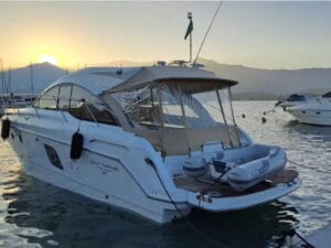 Beneteau GT 38 - Vista da Popa