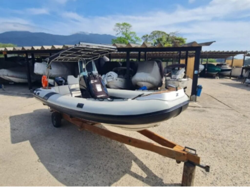 Zefir G660 2023 – Lateral esquerda