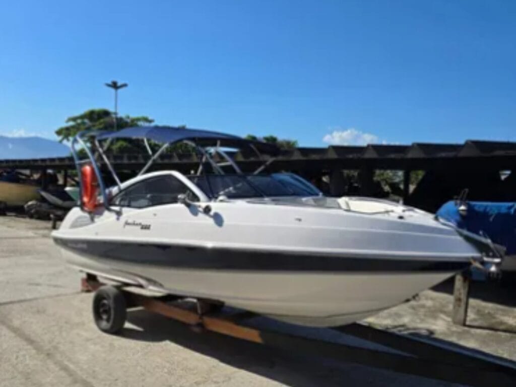 Focker 200 2009 – Vista Lateral