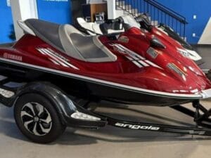 Yamaha VXR 1800cc 2012 - Vista da Lateral Externa