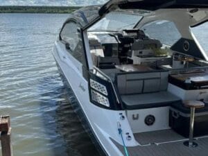 FOCKER 388 / 2024 - Vista da Lateral Externa da Popa