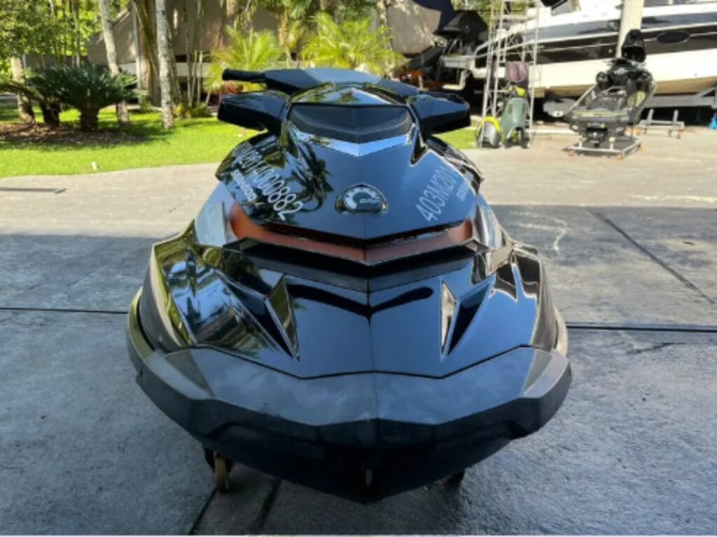 Sea-Doo GTI 155 SE 2014 - Vista da frente do Jet ski