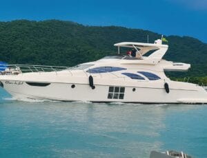 Intermarine Azimut 760 FULL 2006 - Vista da Lateral da Lancha