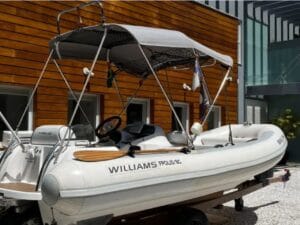 Williams Yanmar Turbo Jet 505 2011 - Vista da Lateral externa do Bote