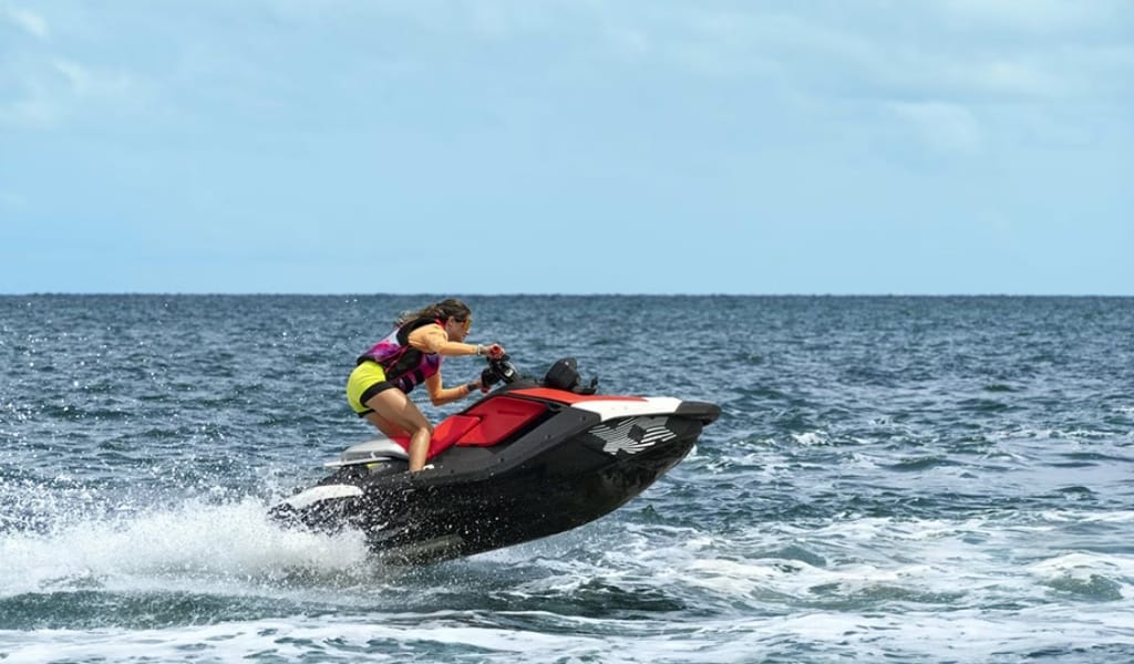 Jet Skis Econômicos: Modelos Ideais para Navegação de Longas Distâncias